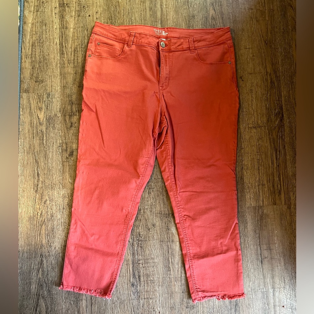 Time and Tru coral skinny ankle pants